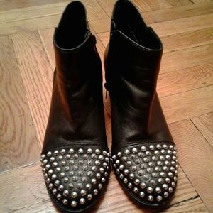 Steve Madden studded boots sz 7